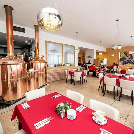 Mestsky Hotel Bobik Volary Luaran gambar
